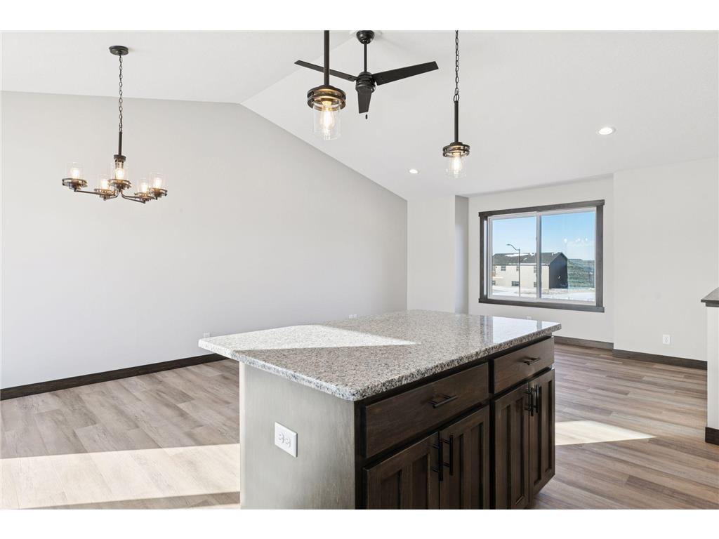 492 Coyote Way New Richmond WI 54017 6740416 image13