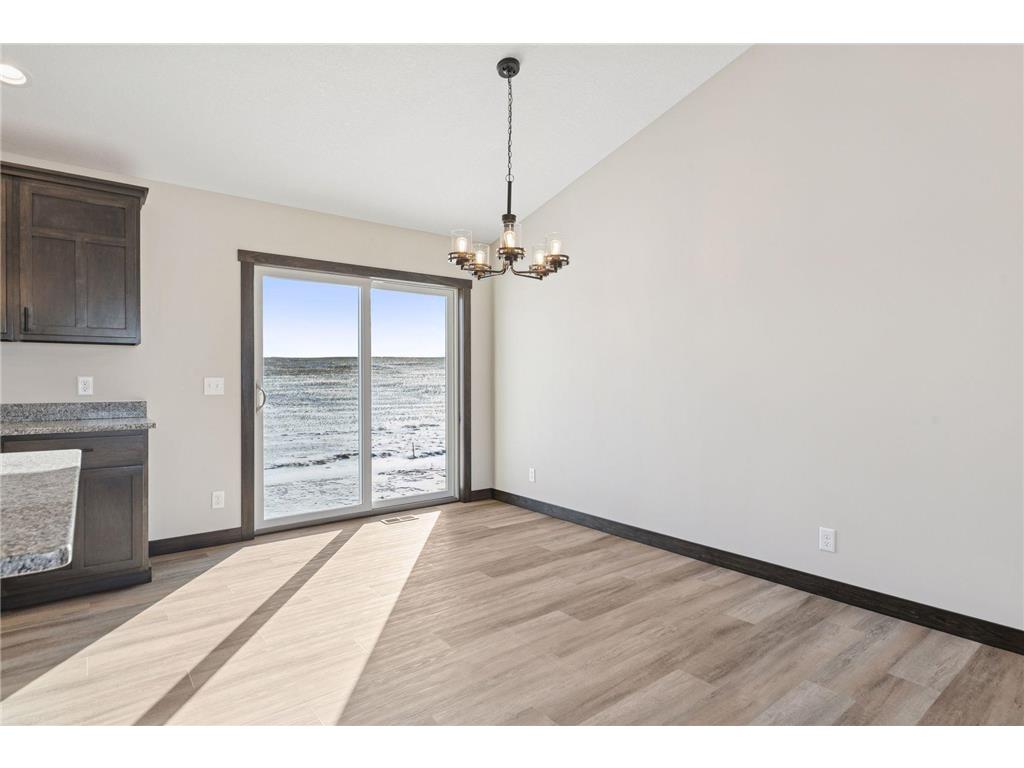 492 Coyote Way New Richmond WI 54017 6740416 image14