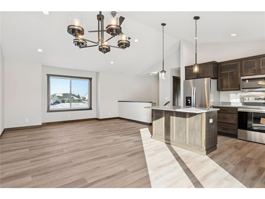 492 Coyote Way New Richmond WI 54017 6740416 image16