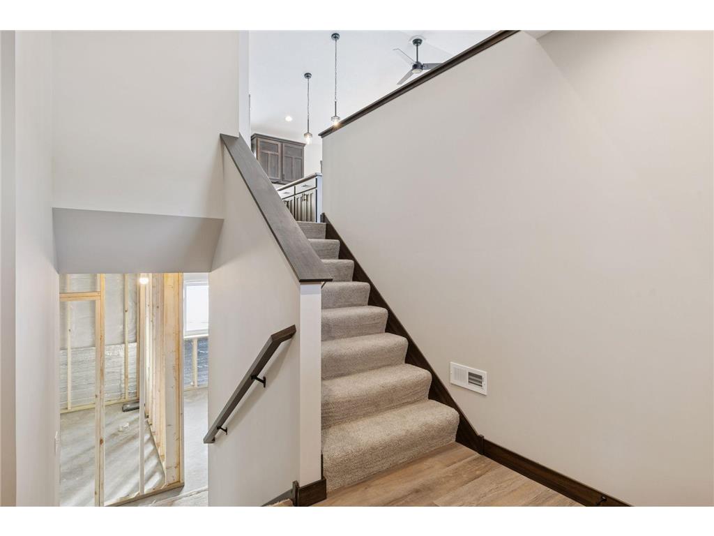 492 Coyote Way New Richmond WI 54017 6740416 image24