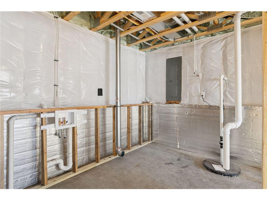 492 Coyote Way New Richmond WI 54017 6740416 image32