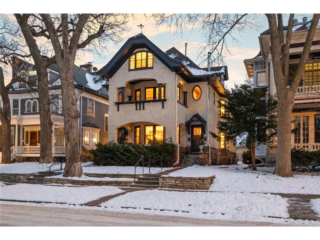 492 Holly Avenue Saint Paul MN 55102 6675355 image1