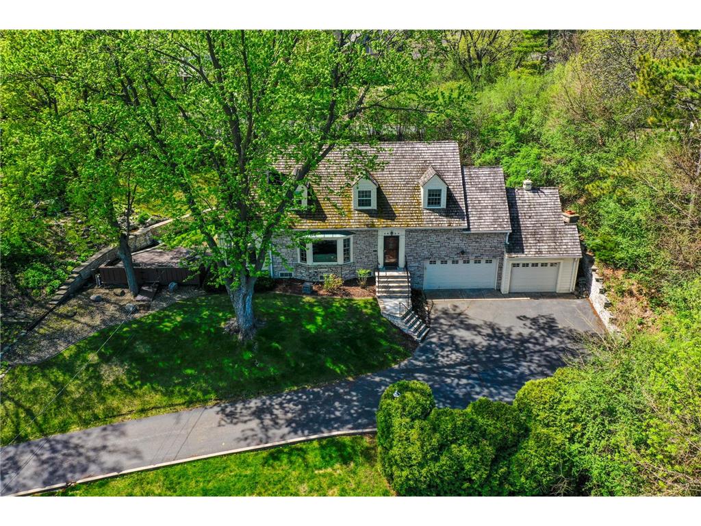 4920 E Sunnyslope Road, Edina, MN, 55424 MLS 6189612 Edina Realty