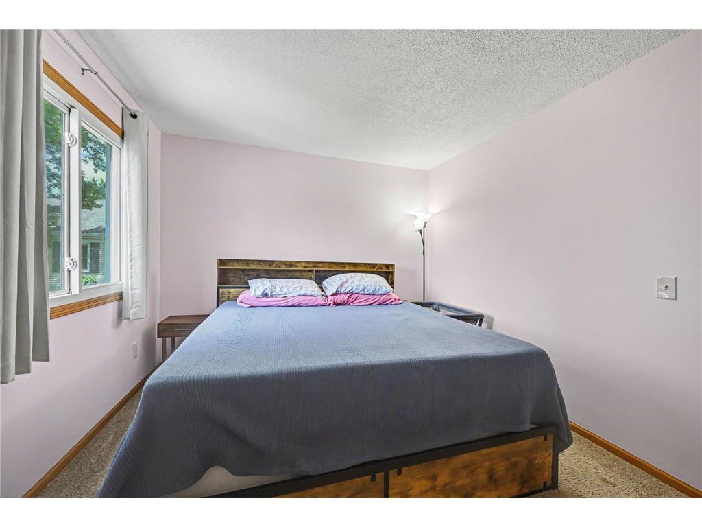 4920 Grenwich Trail N Oakdale MN 55128 7105101 image16