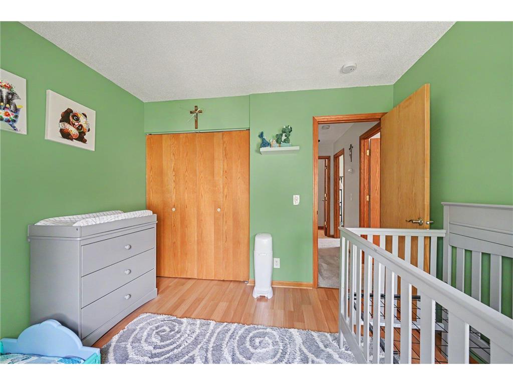4920 Grenwich Trail N Oakdale MN 55128 7105101 image20