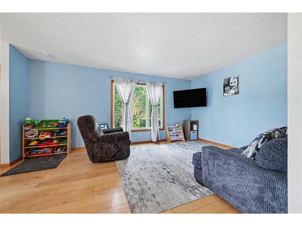 4920 Grenwich Trail N Oakdale MN 55128 7105101 image4