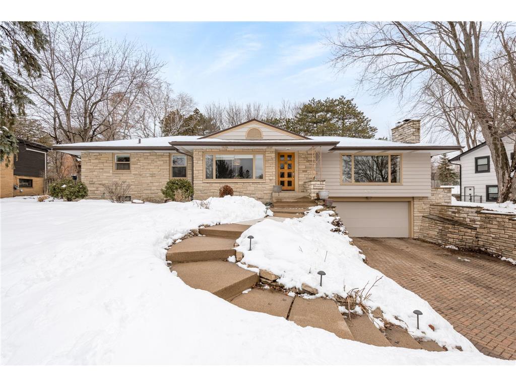 4920 Saint Croix Avenue N Golden Valley MN 55422 6342215 image1