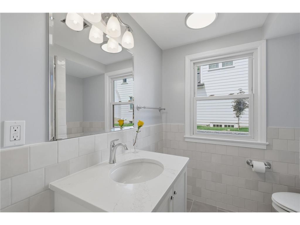 4920 Sunnyside Road Edina MN 55424 7108557 image33