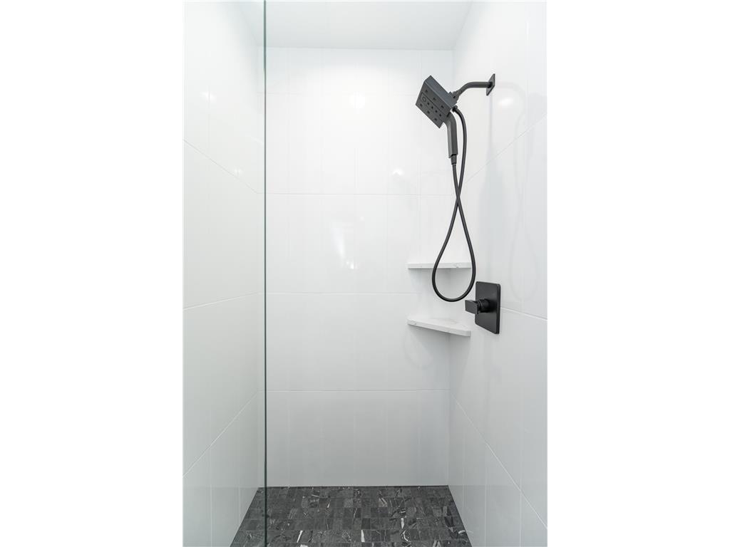 4921 8th Street SW Rochester MN 55902 6583137 image22