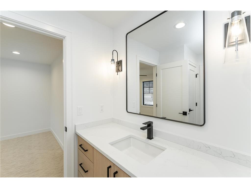 4921 8th Street SW Rochester MN 55902 6583137 image39