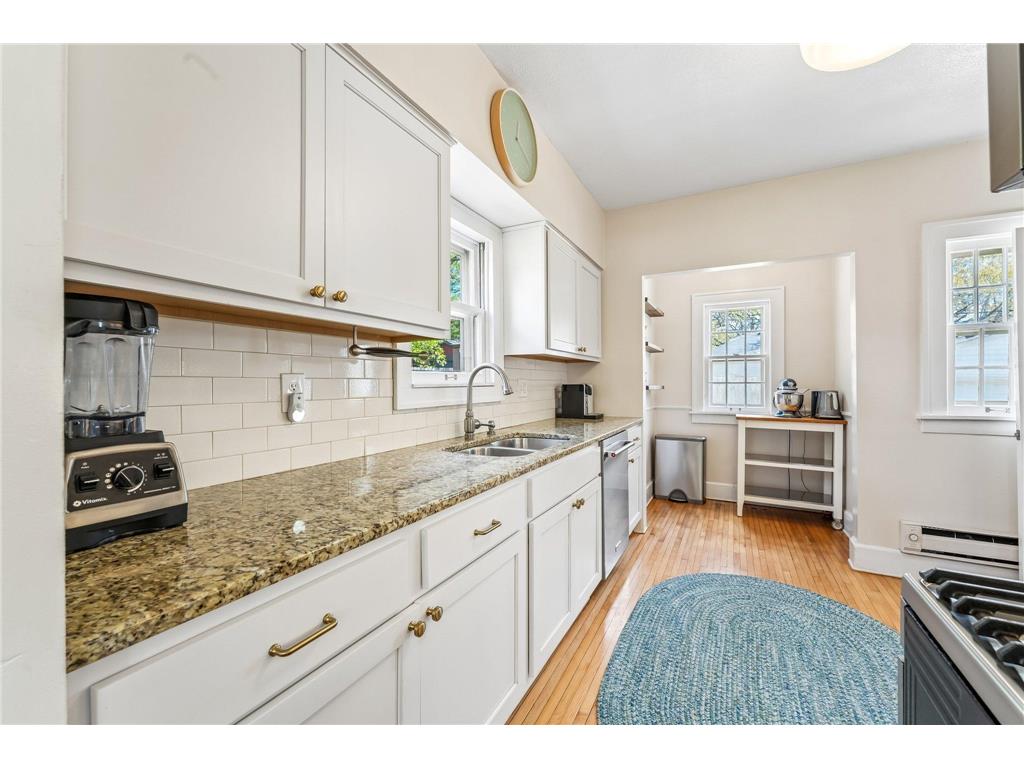 4921 Bryant Avenue S Minneapolis MN 55419 7035713 image10