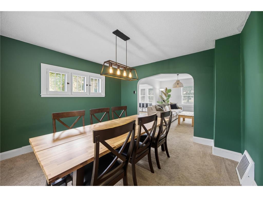 4921 Penn Avenue N Minneapolis MN 55430 6824640 image10