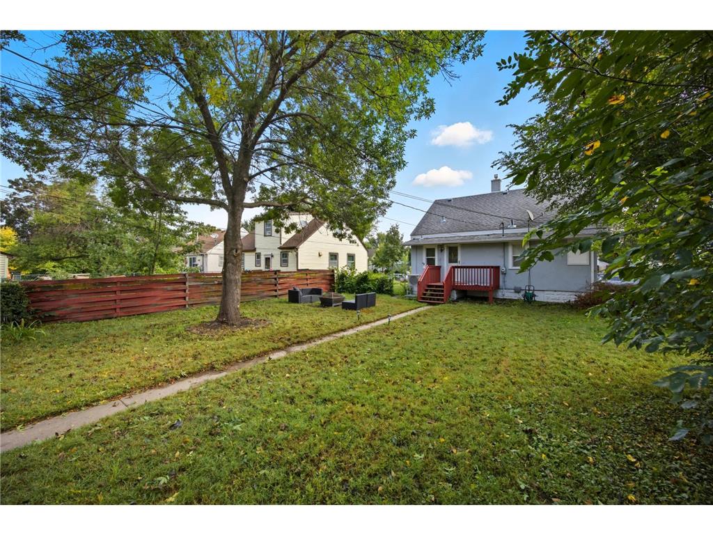 4921 Penn Avenue N Minneapolis MN 55430 6824640 image25