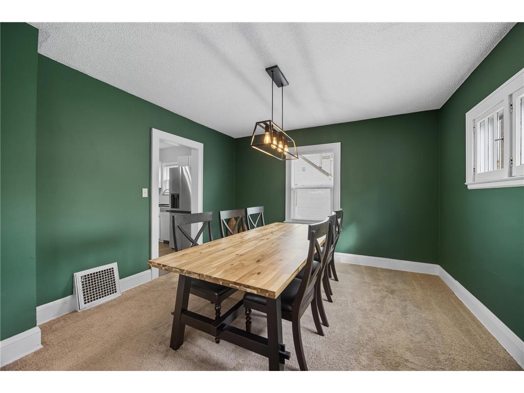 4921 Penn Avenue N Minneapolis MN 55430 6824640 image8
