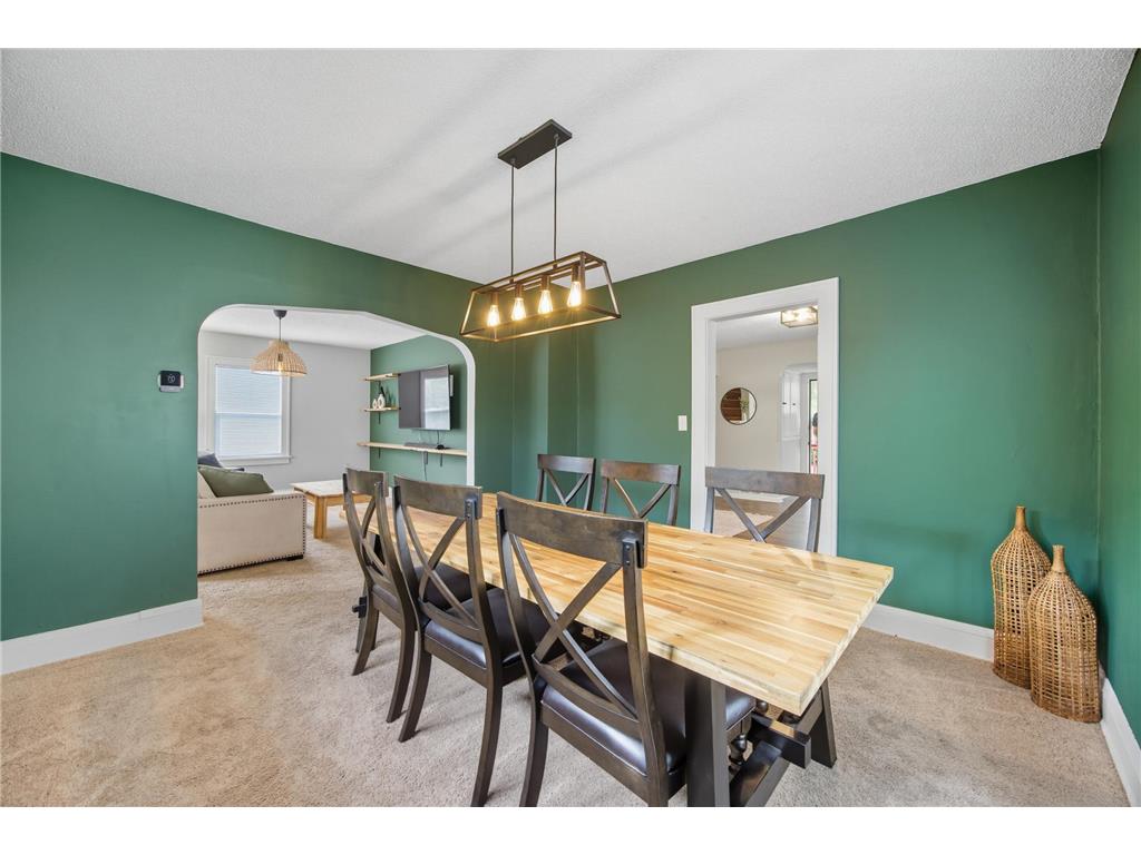 4921 Penn Avenue N Minneapolis MN 55430 6824640 image9