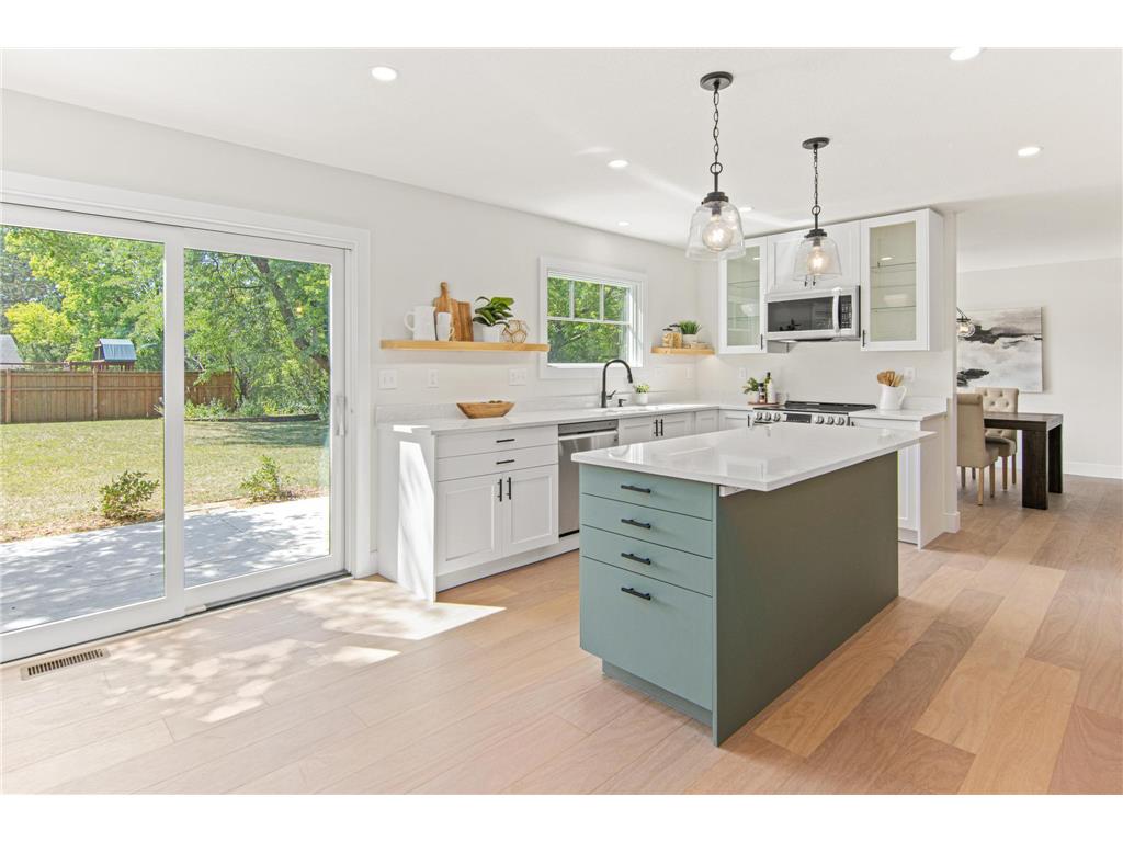 4921 Trillium Lane Edina MN 55435 6411879 image1