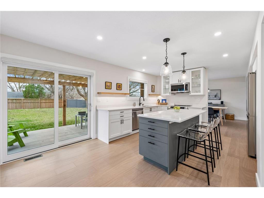 4921 Trillium Lane Edina MN 55435 7055730 image3