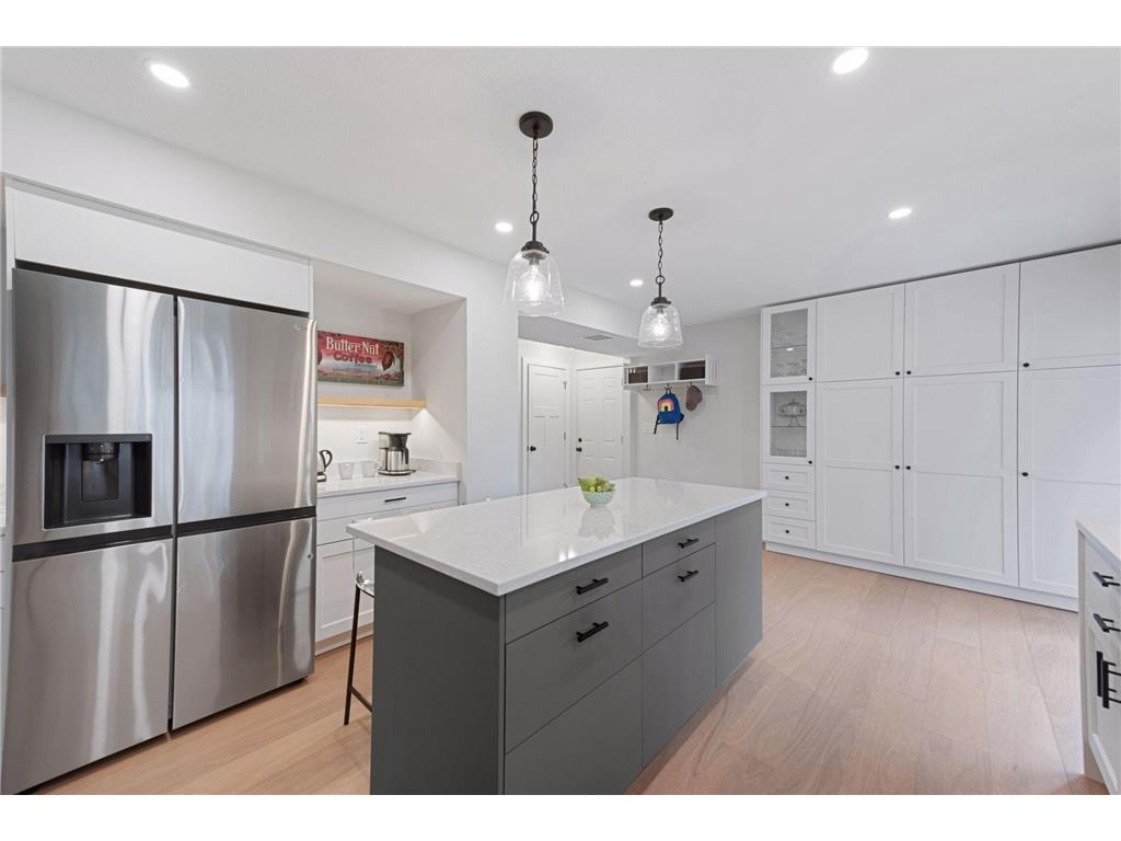 4921 Trillium Lane Edina MN 55435 7055730 image6