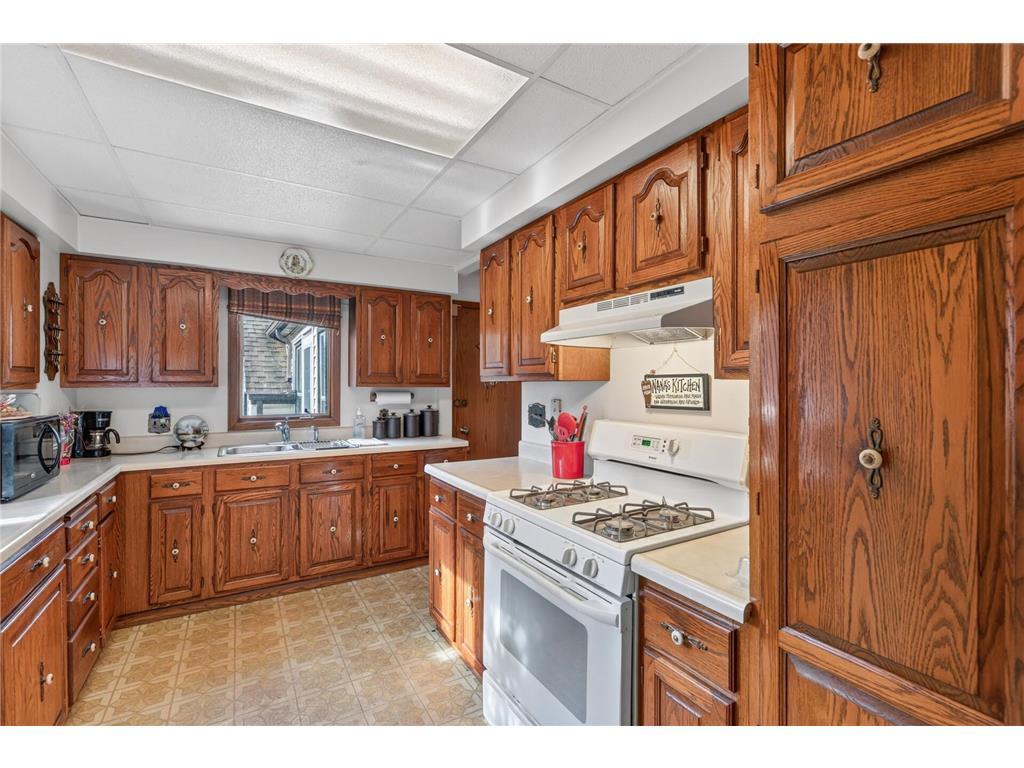 4921 Zenith Avenue N Brooklyn Center MN 55429 7085019 image10