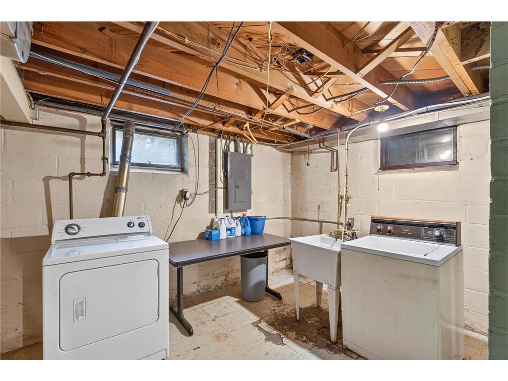 4921 Zenith Avenue N Brooklyn Center MN 55429 7085019 image23
