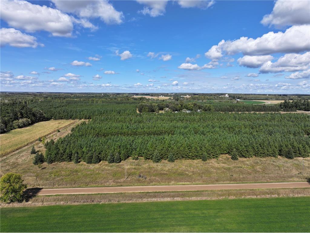 49211 455th Street Perham MN 56573 6607987 image1