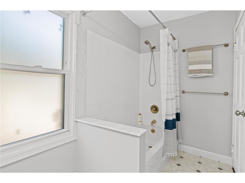4923 42nd Avenue S Minneapolis MN 55417 7080160 image16