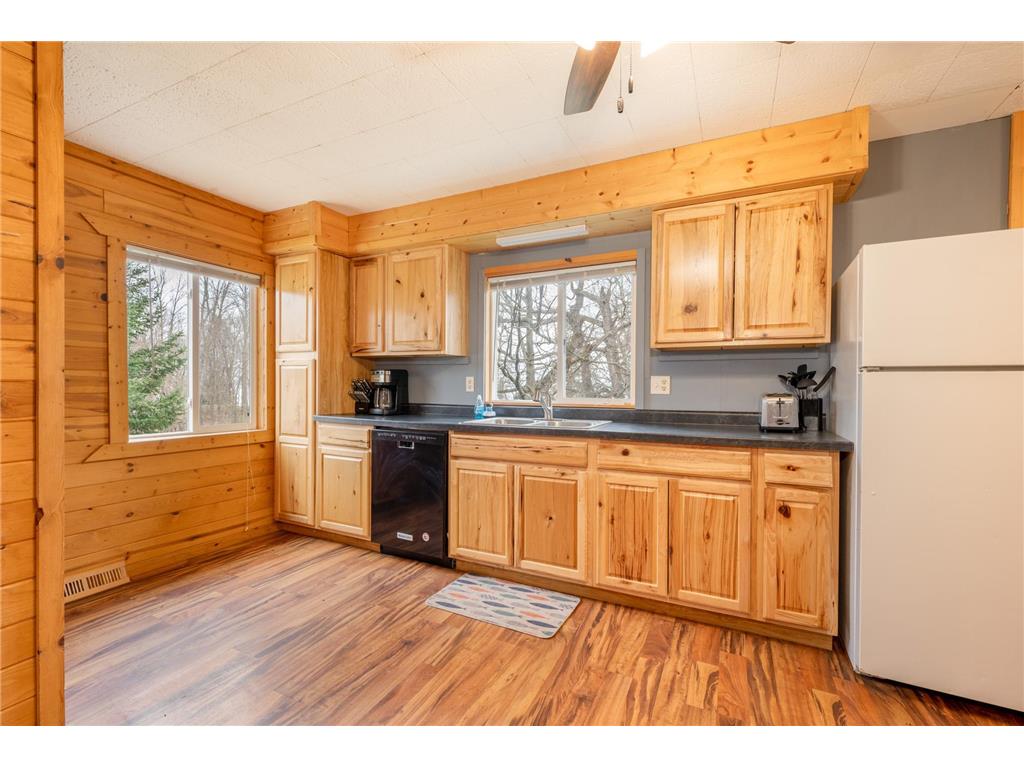 49231 County Road 173 #Cabin 10 Deer River MN 56636 - Bowstring 7074539 image6