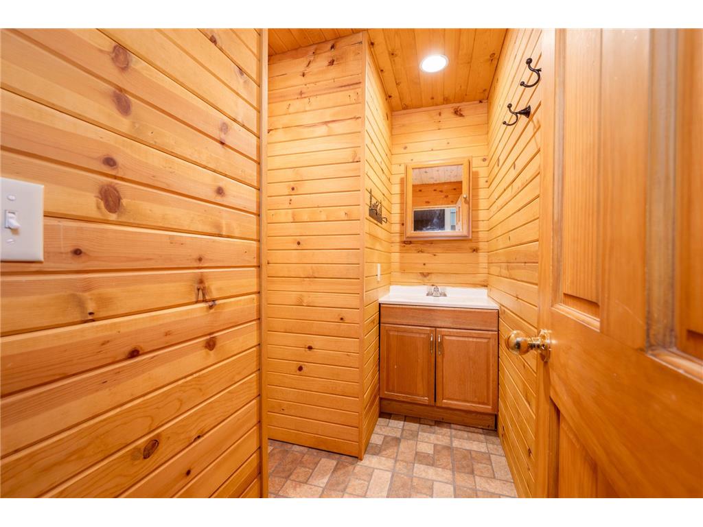 49231 County Road 173 #Cabin 12 Deer River MN 56636 - Bowstring 7076254 image28