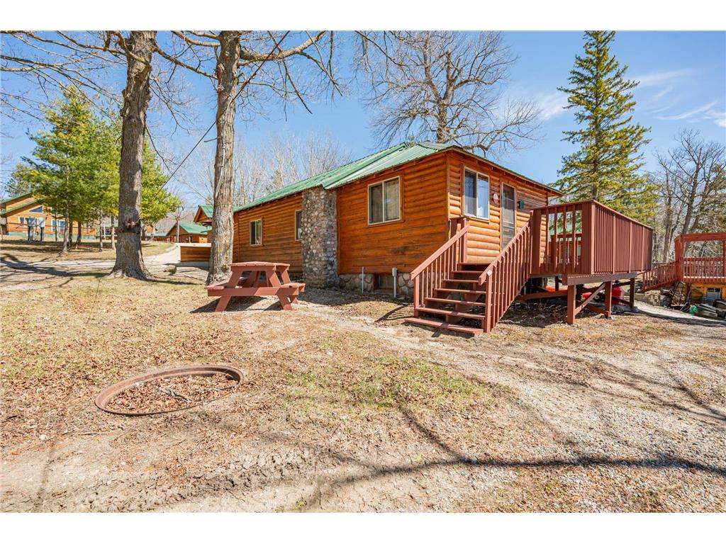 49231 County Road 173 #Cabin 4 Deer River MN 56636 - Bowstring 7063054 image35