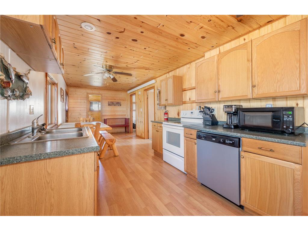 49231 County Road 173 #Cabin 4 Deer River MN 56636 - Bowstring 7063054 image7