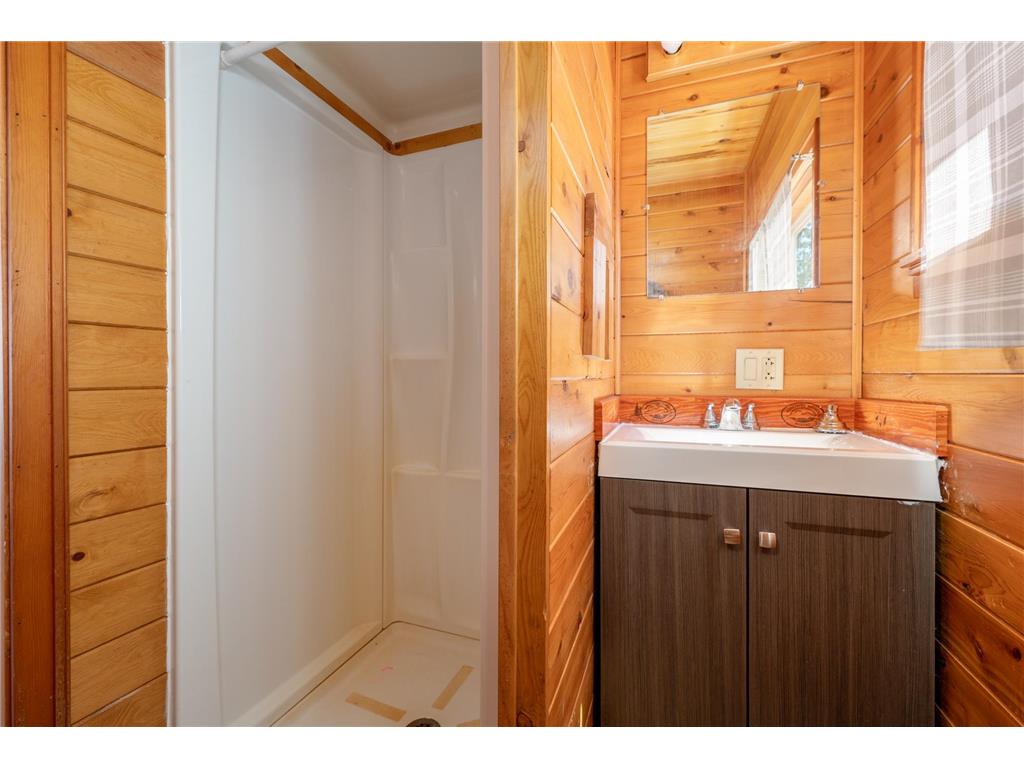 49231 County Road 173 #Cabin 6 Deer River MN 56636 - Bowstring 7063063 image14