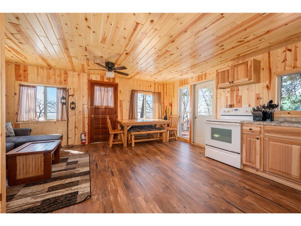 49231 County Road 173 #Cabin 8 Deer River MN 56636 - Bowstring 7063078 image4