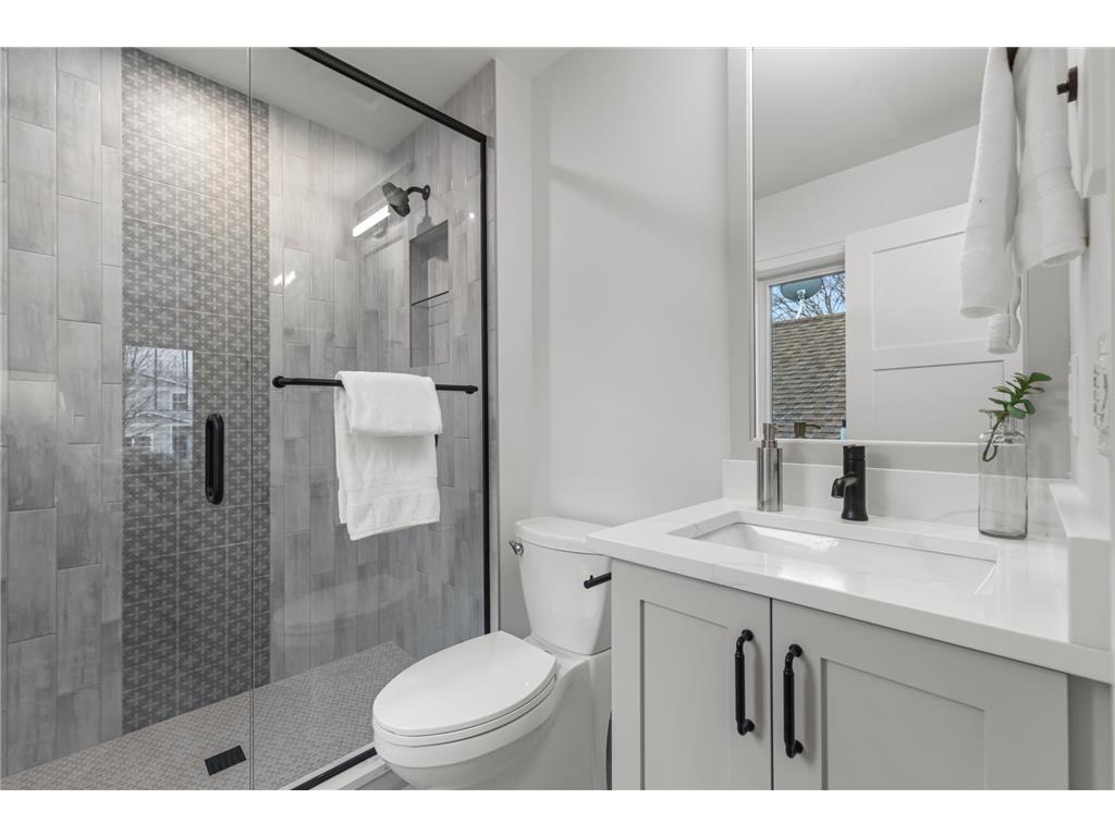 4924 Abbott Avenue S Minneapolis MN 55410 7014640 image13