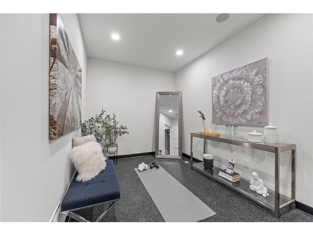 4924 Abbott Avenue S Minneapolis MN 55410 7014640 image19