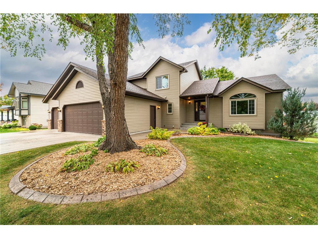 4925 143rd Street W Apple Valley MN 55124 6801208 image1