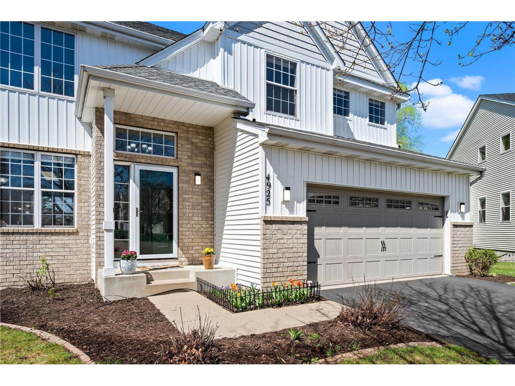 4925 Narcissus Lane N Plymouth MN 55446 7051935 image2