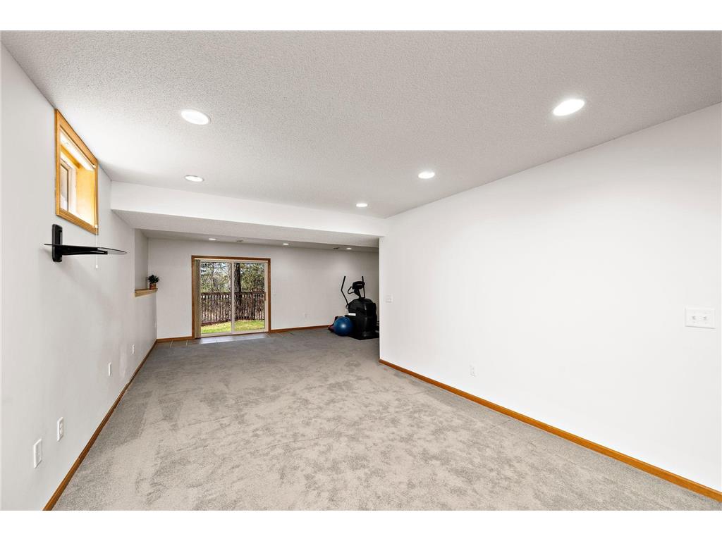 4925 Narcissus Lane N Plymouth MN 55446 7051935 image30