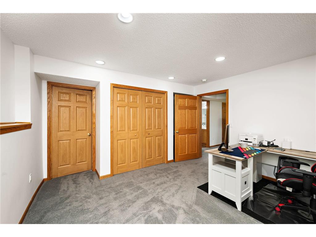 4925 Narcissus Lane N Plymouth MN 55446 7051935 image34