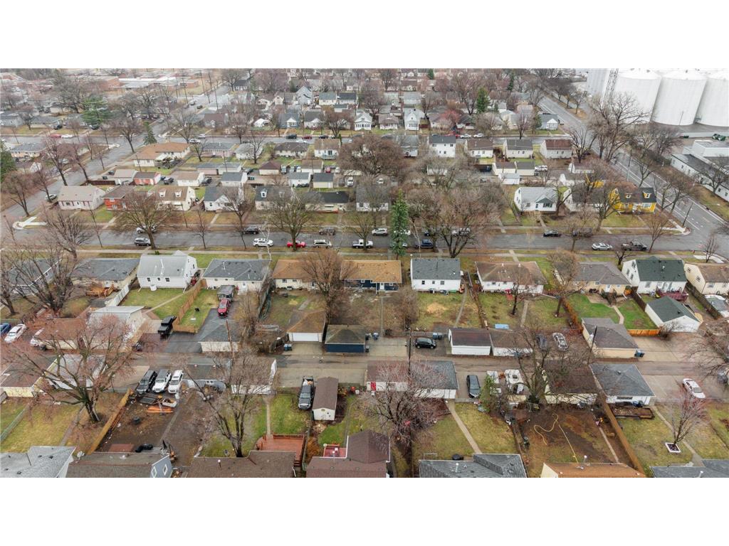 4925 Queen Avenue N Minneapolis MN 55430 7051230 image25