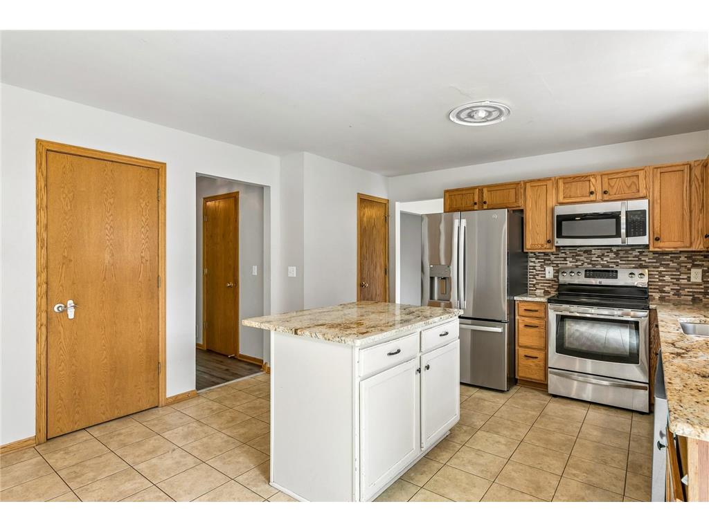 4926 Rusten Road Eagan MN 55122 7096481 image16
