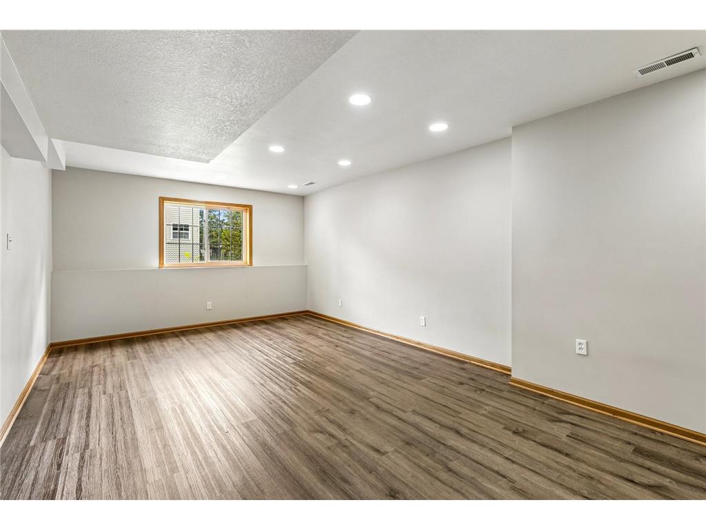 4926 Rusten Road Eagan MN 55122 7096481 image39