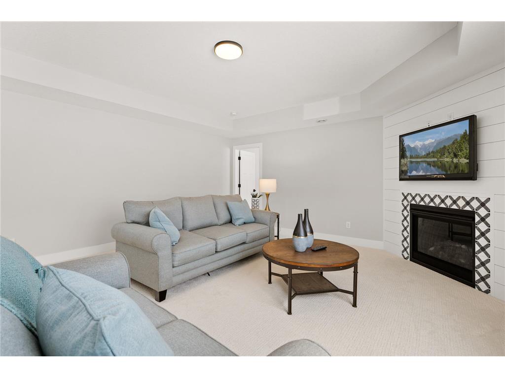 4927 Parkside Circle Eagan MN 55123 6532038 image23