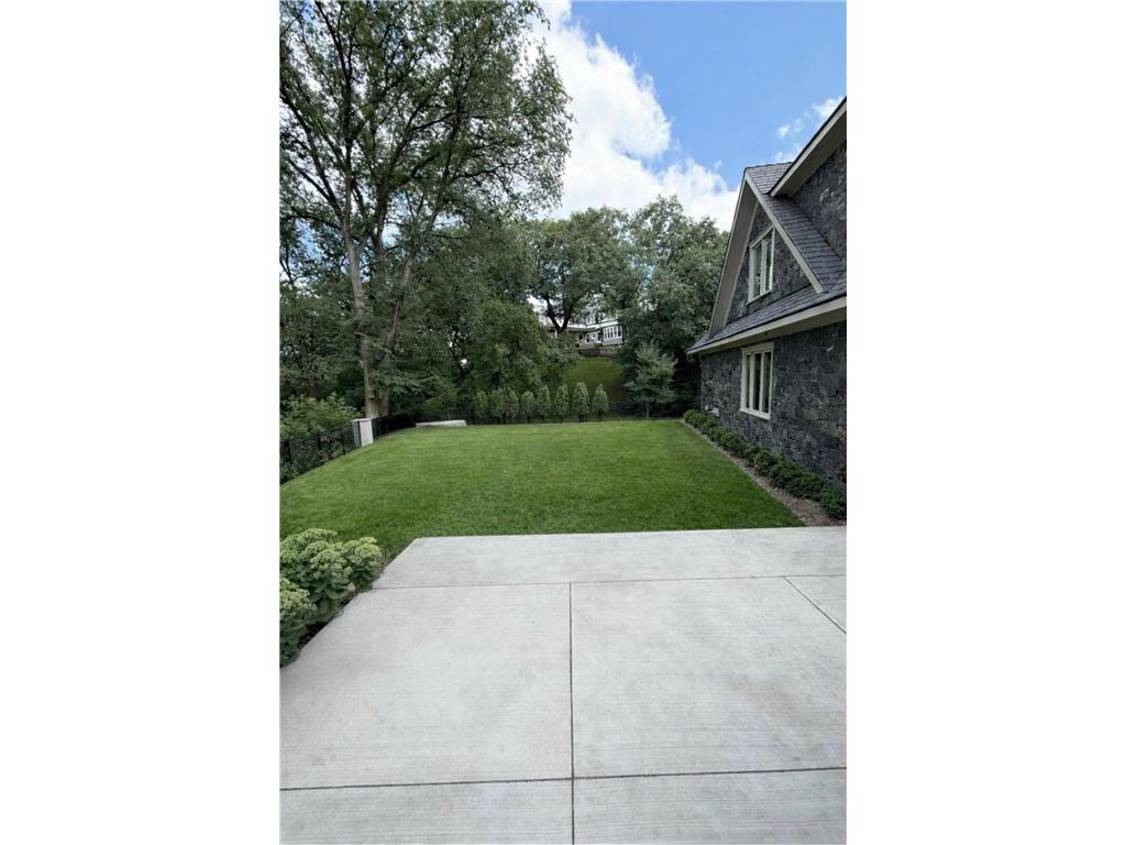 4929 E Sunnyslope Road Edina MN 55424 - Minnehaha Creek 7054428 image42