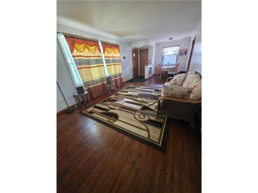 4929 Queen Avenue N Minneapolis MN 55430 7087581 image11