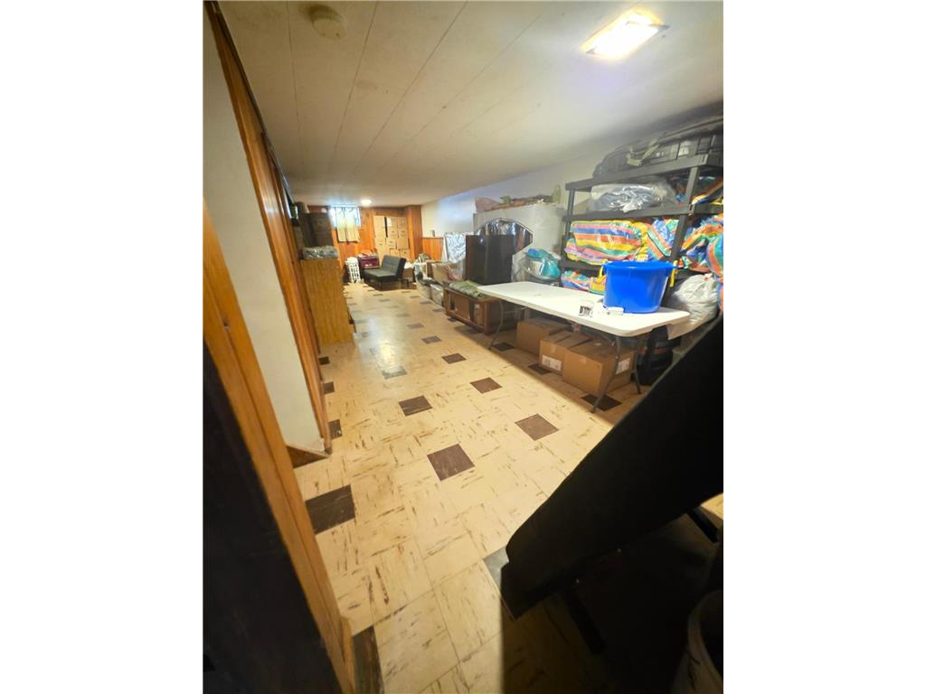 4929 Queen Avenue N Minneapolis MN 55430 7087581 image13