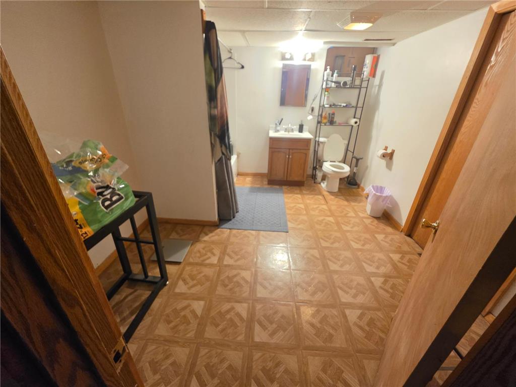 4929 Queen Avenue N Minneapolis MN 55430 7087581 image14