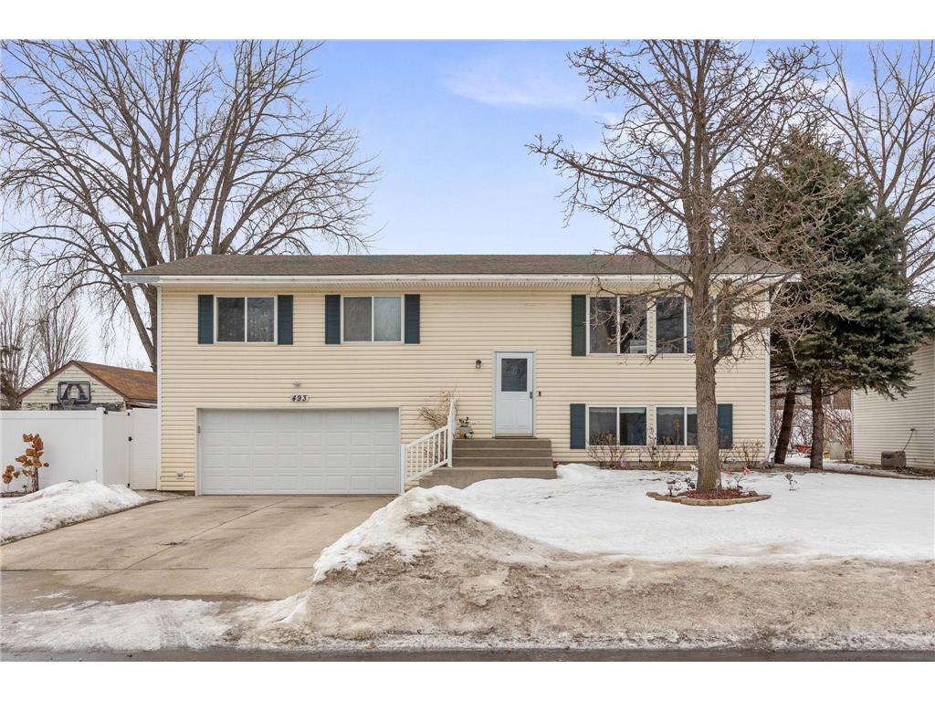 493 California Street NW Hutchinson MN 55350 7017454 image1
