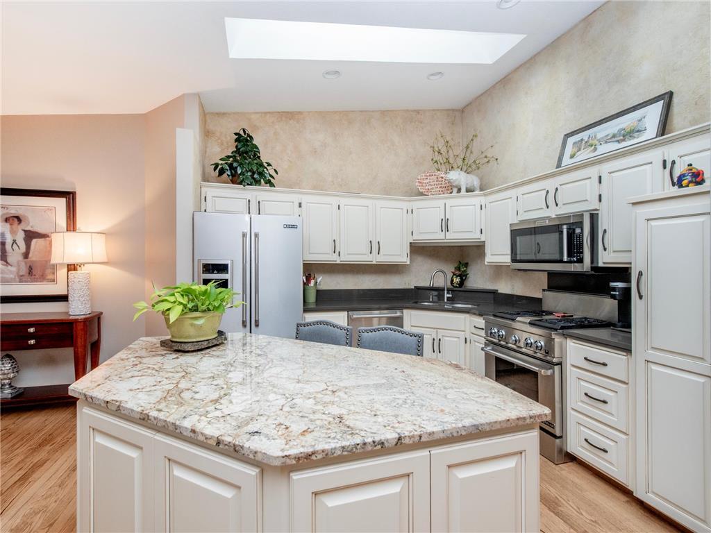 493 Sterling Street S Maplewood MN 55119 7043065 image1