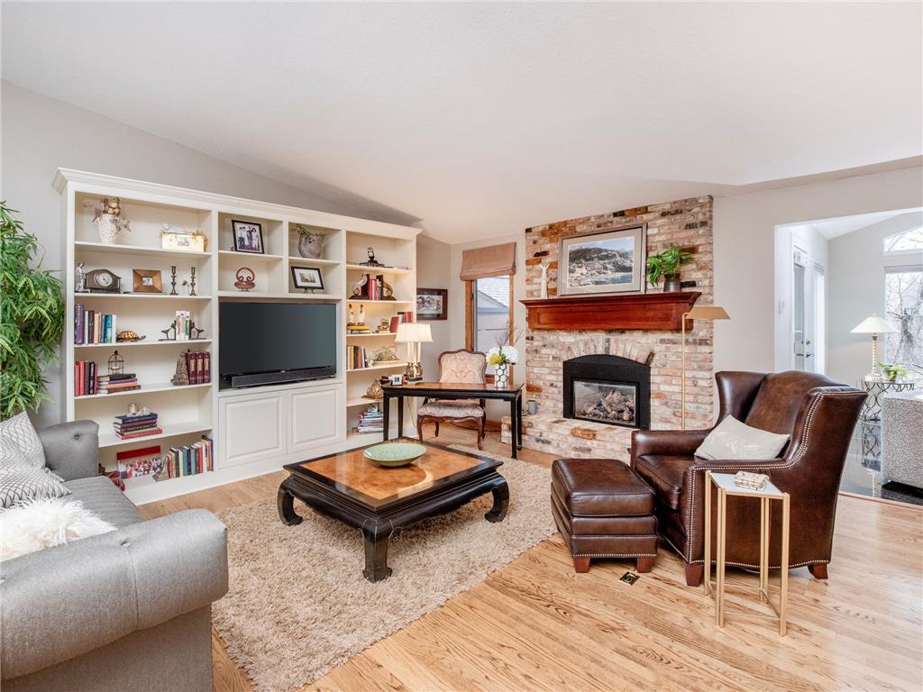 493 Sterling Street S Maplewood MN 55119 7043065 image19