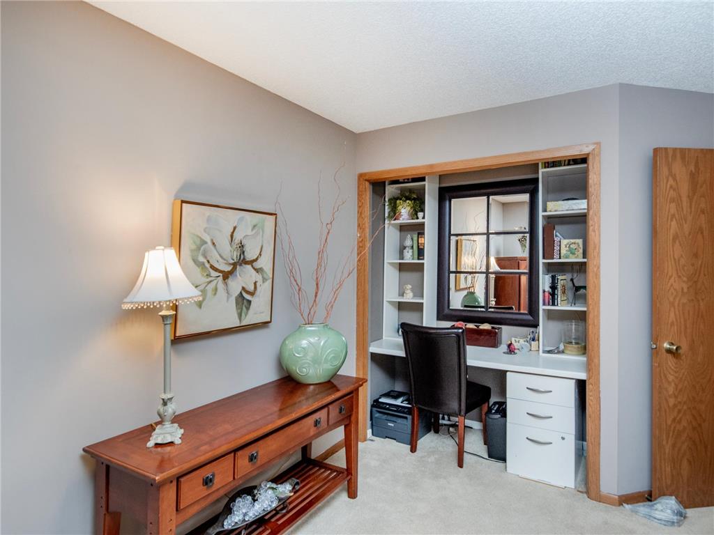 493 Sterling Street S Maplewood MN 55119 7043065 image23